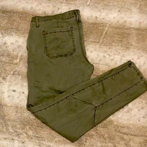 Hollister skinny jeans